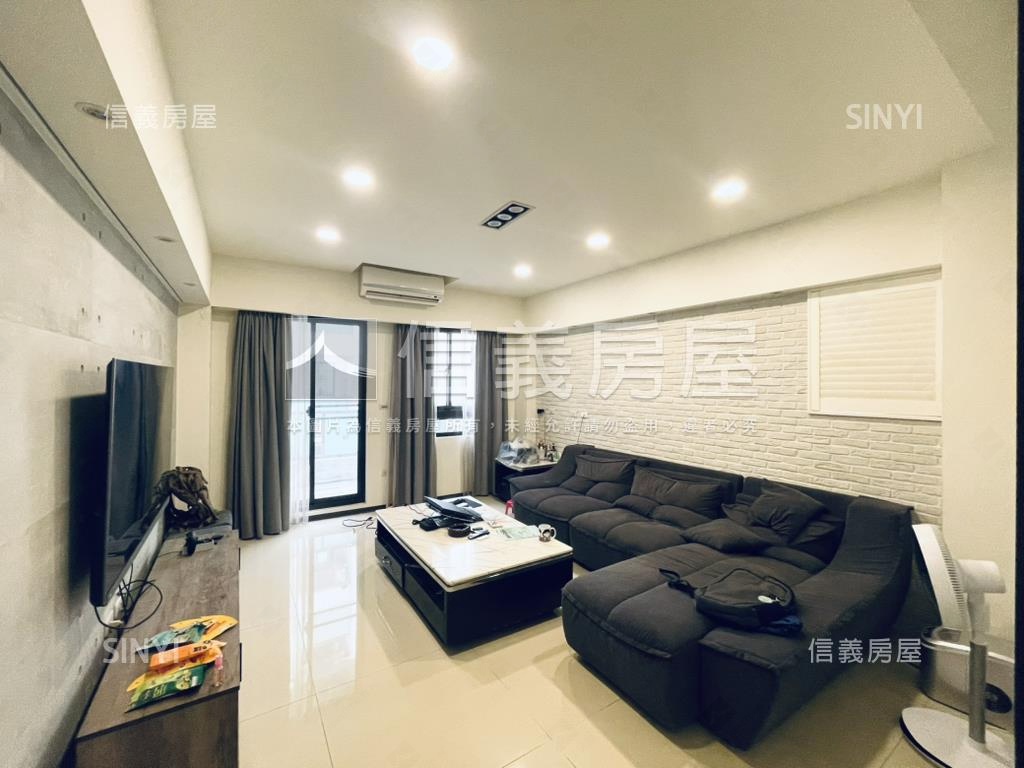 ＬＭ邊間大地坪臨學校透天房屋室內格局與周邊環境