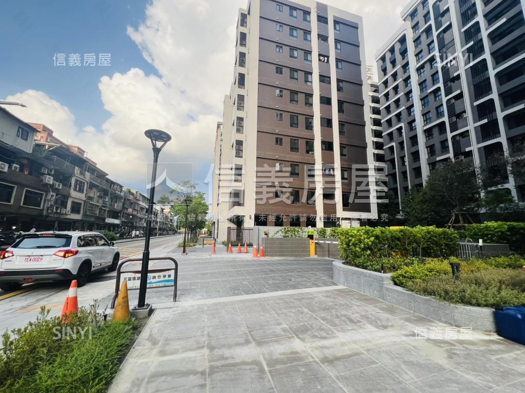 元富興國湛全新三房車位房屋室內格局與周邊環境