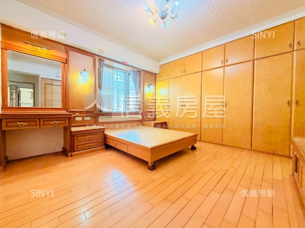 葫洲捷運－學區電梯四房房屋室內格局與周邊環境