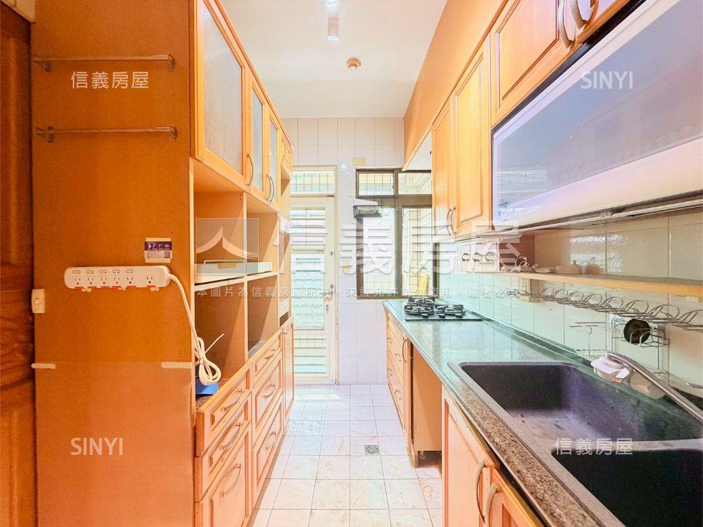 葫洲捷運－學區電梯四房房屋室內格局與周邊環境
