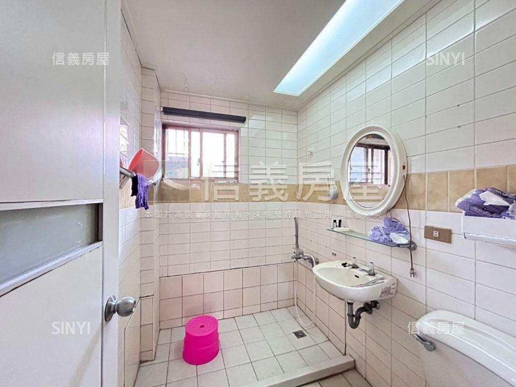 決心處理近公益路透店房屋室內格局與周邊環境