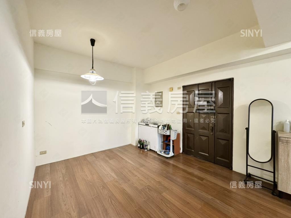 近興大溫馨三房房屋室內格局與周邊環境