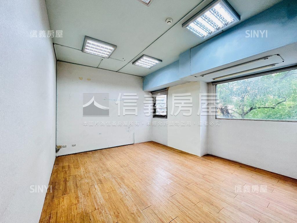 統領台北三房車位房屋室內格局與周邊環境