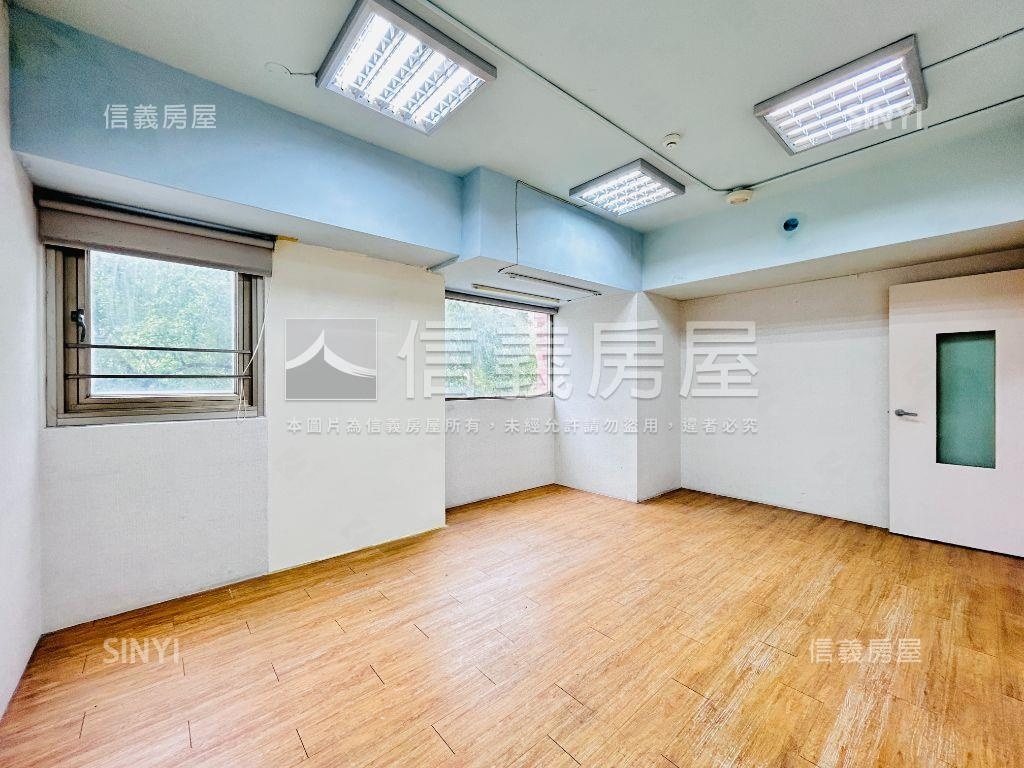 統領台北三房車位房屋室內格局與周邊環境