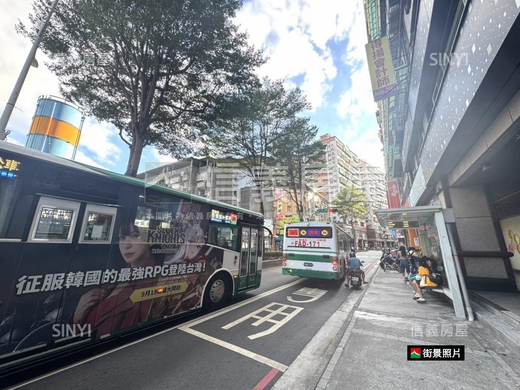 中國江山電梯三房房屋室內格局與周邊環境