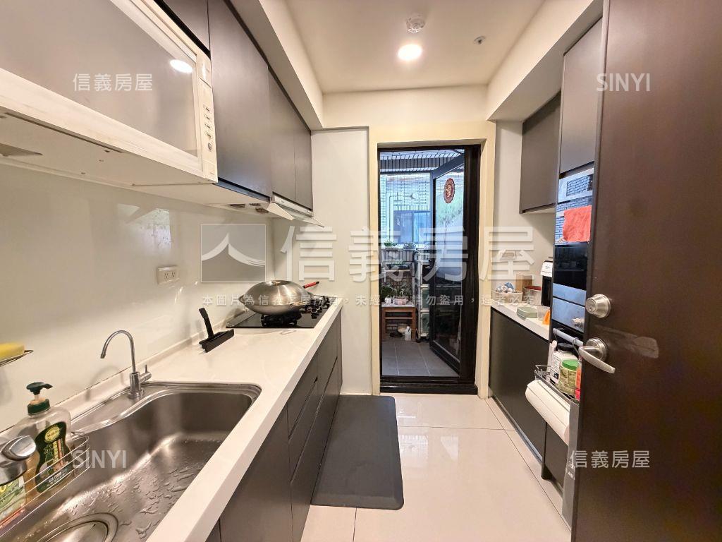 大和玉珍藏三房平面車位房屋室內格局與周邊環境