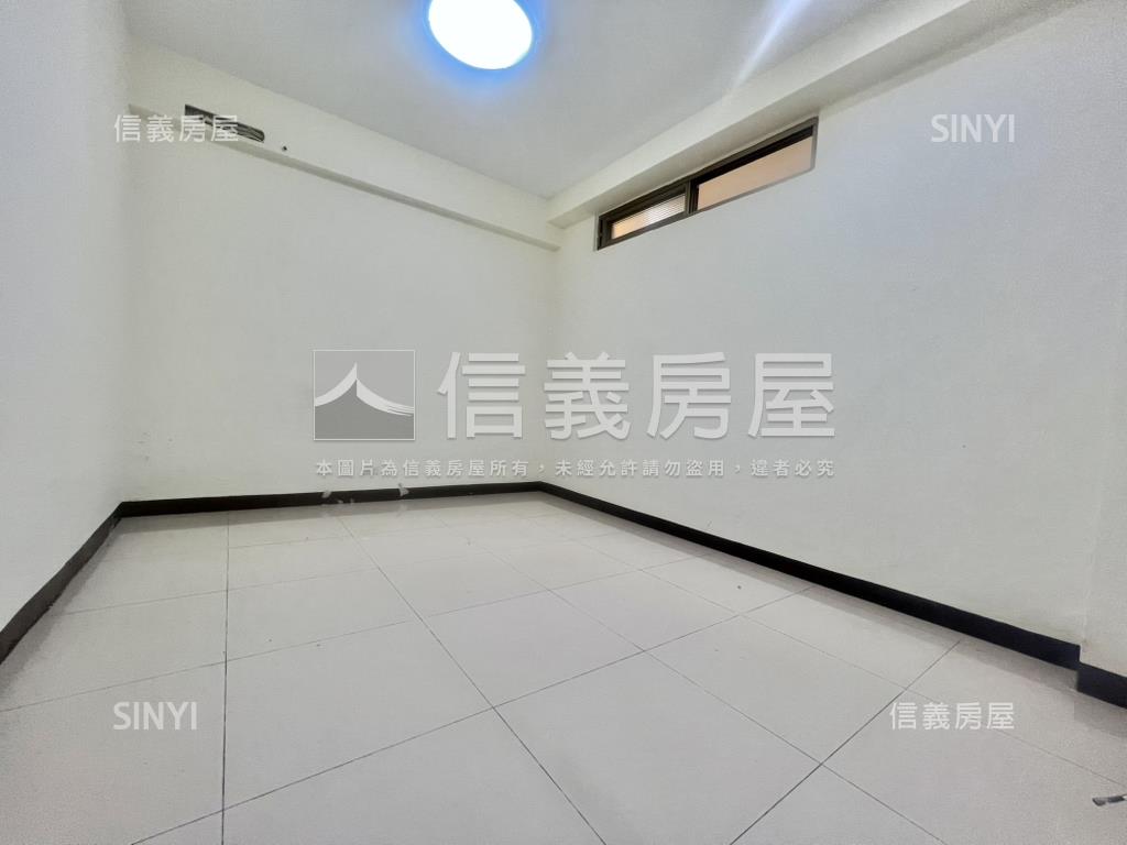 公寓一樓舒適大空間房屋室內格局與周邊環境