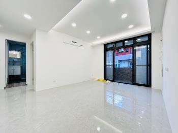 三民高中方正公寓大空間