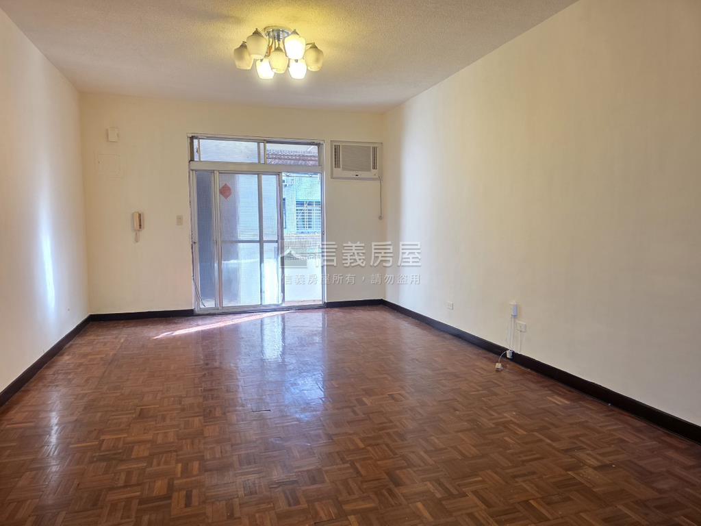 區公所採光明亮三樓美屋房屋室內格局與周邊環境