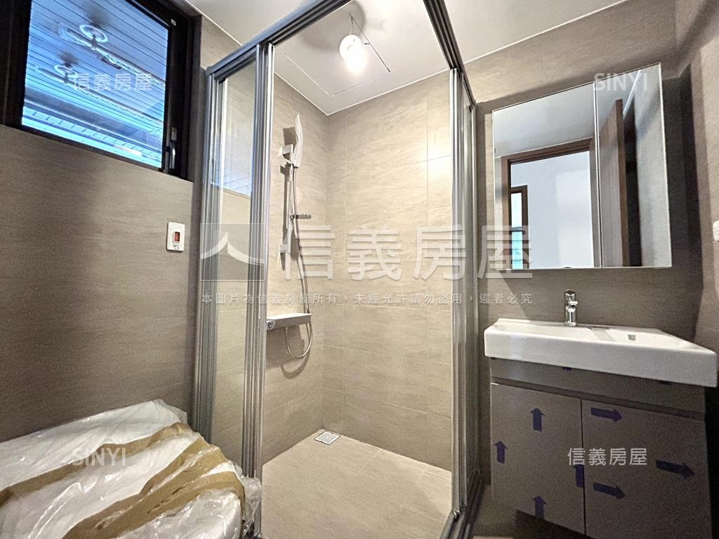 敦北小巨蛋後棟安靜二房房屋室內格局與周邊環境