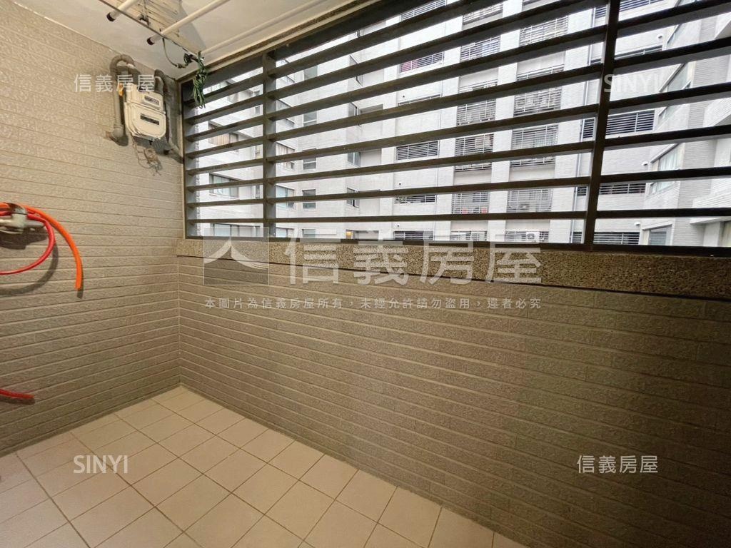 惠來河畔薪傳三房車位溫馨房屋室內格局與周邊環境
