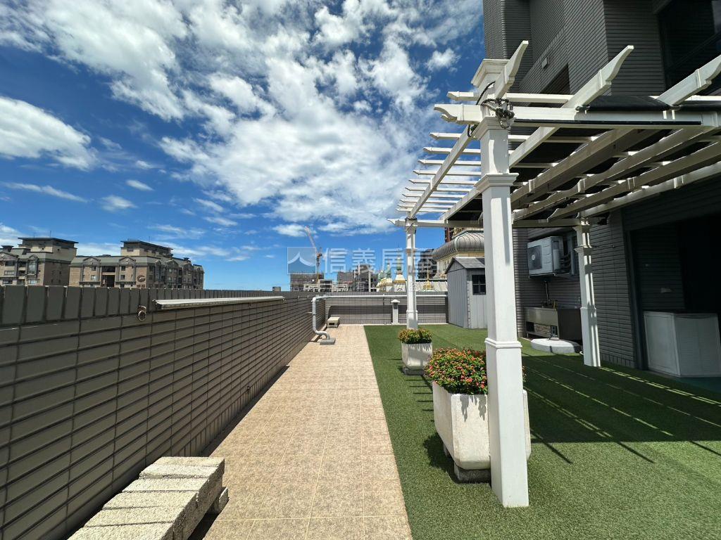 Ａ９玄泰文華高樓露臺房屋室內格局與周邊環境
