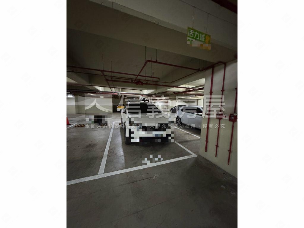 ＳＳＳ活力城低總輕鬆購屋房屋室內格局與周邊環境