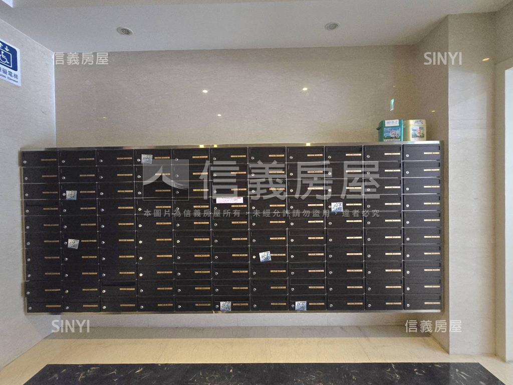 台北捷座小資ＳＯＨＯ宅房屋室內格局與周邊環境
