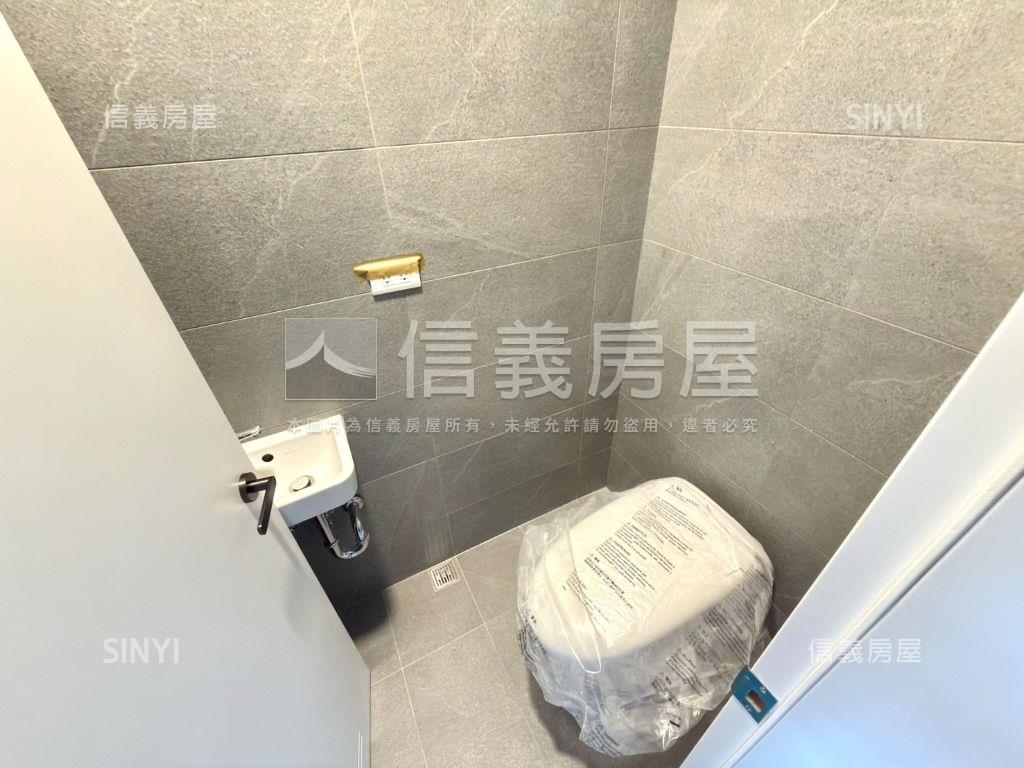 昭揚天籟兩房車位房屋室內格局與周邊環境