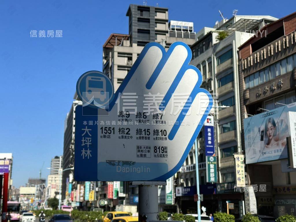 大坪林ＯＮＥ高樓兩房車位房屋室內格局與周邊環境