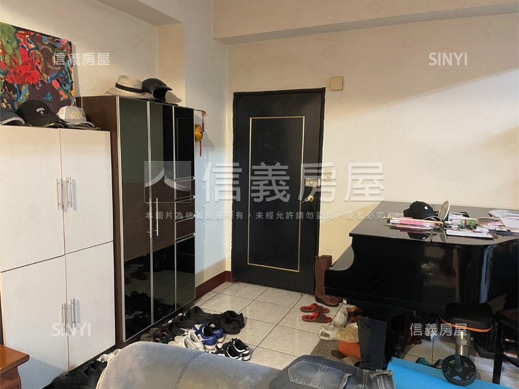 凱旋天下視野宅房屋室內格局與周邊環境