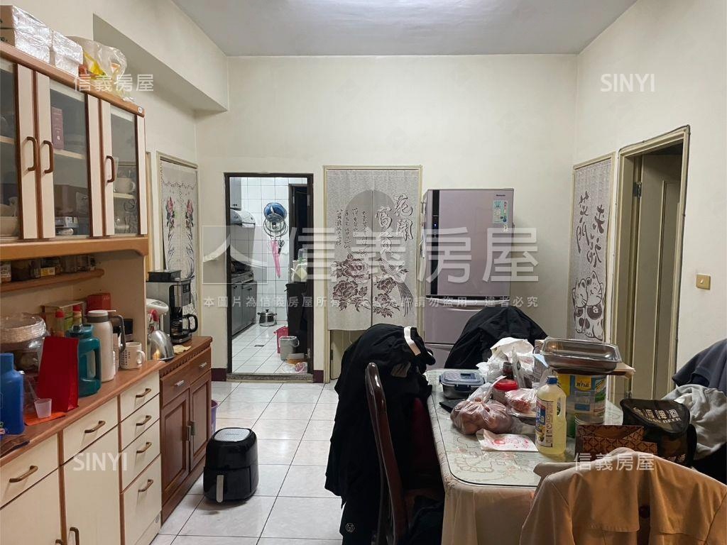 凱旋天下視野宅房屋室內格局與周邊環境
