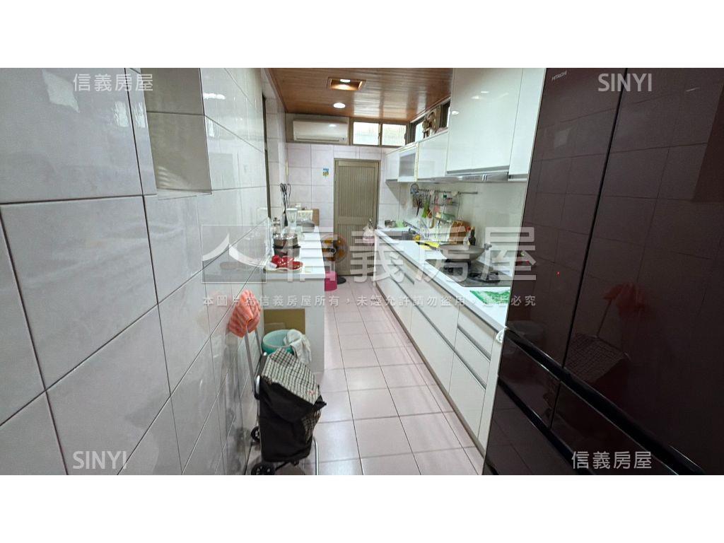 綠意盎然北投一樓公寓房屋室內格局與周邊環境
