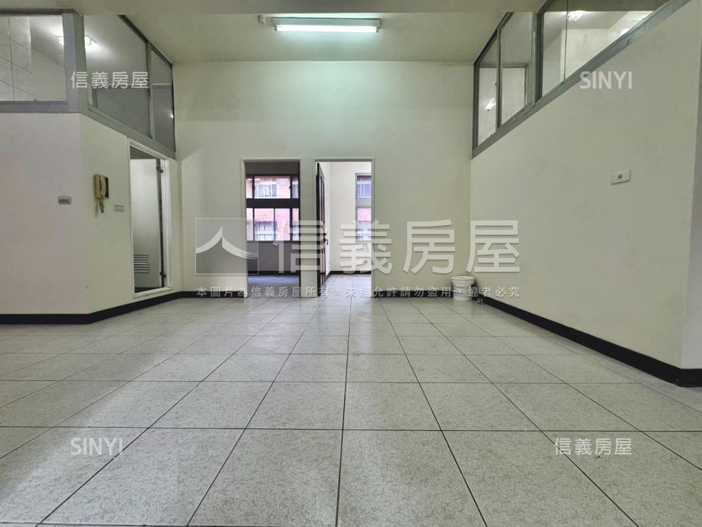 工學商圈二房＋１室附車位房屋室內格局與周邊環境