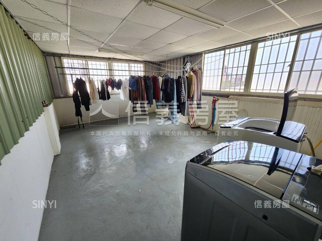 近新堀江整棟滿租透店房屋室內格局與周邊環境