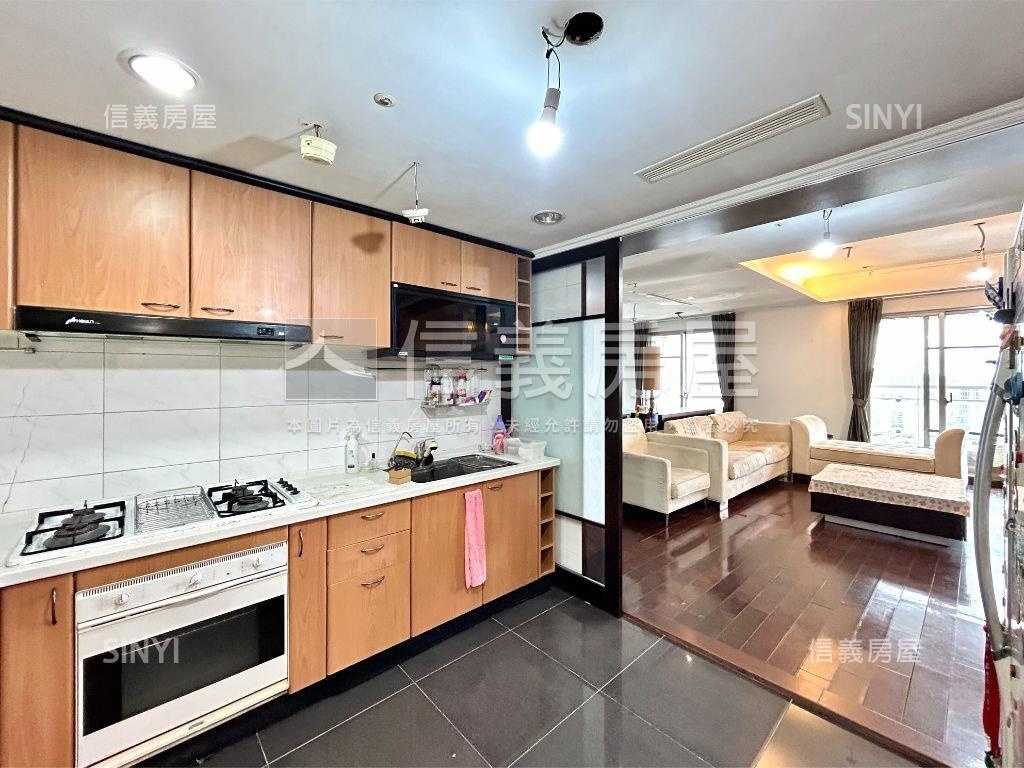 天琴凌霄·雙層傳家房屋室內格局與周邊環境