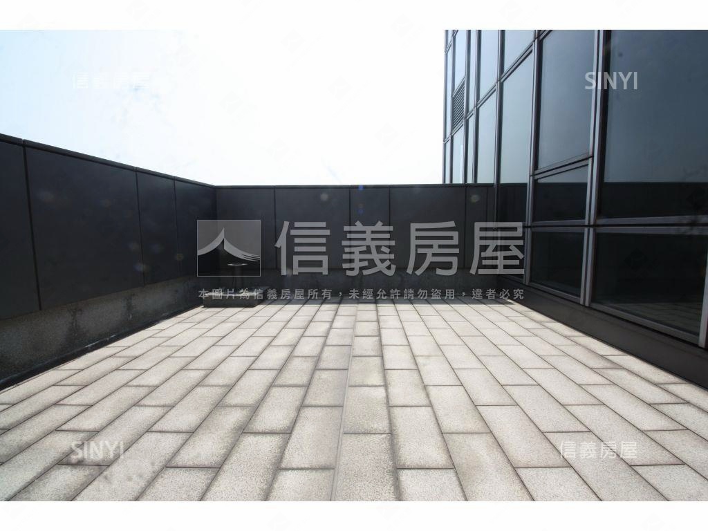 謙岳‧撥雲見日樓中樓房屋室內格局與周邊環境