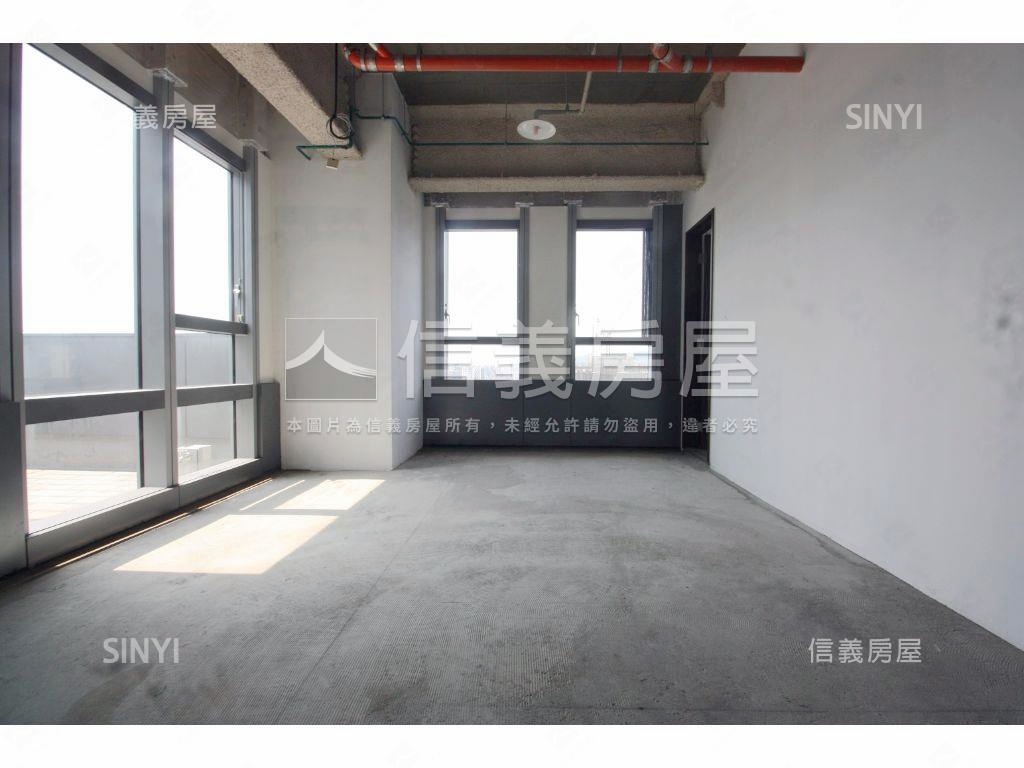謙岳‧撥雲見日樓中樓房屋室內格局與周邊環境