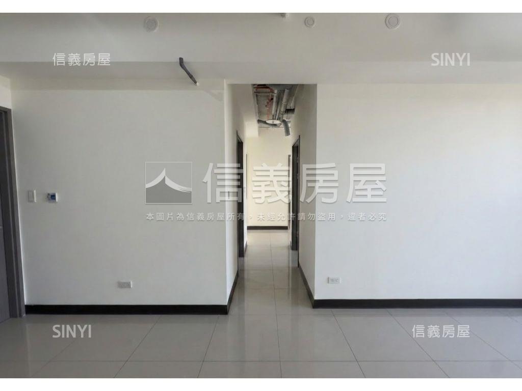 近北區遠雄高樓層三房平車房屋室內格局與周邊環境