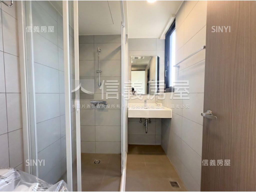 近北區遠雄高樓層三房平車房屋室內格局與周邊環境