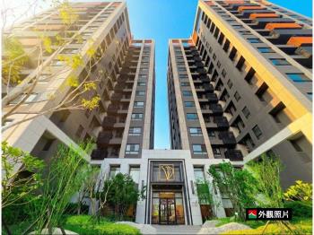 近北區遠雄高樓層三房平車