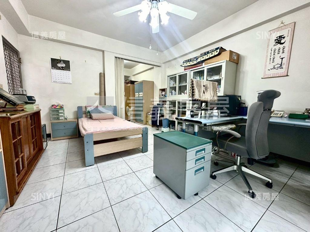 桐林國小旁前後臨路別墅房屋室內格局與周邊環境
