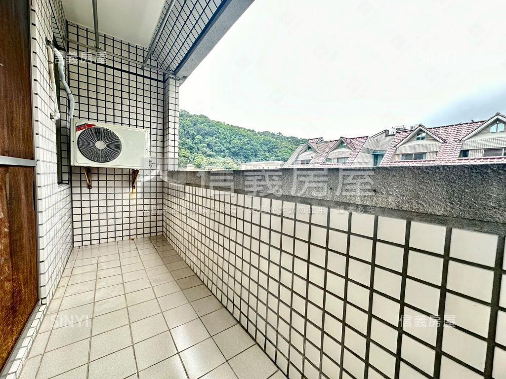 桐林國小旁前後臨路別墅房屋室內格局與周邊環境