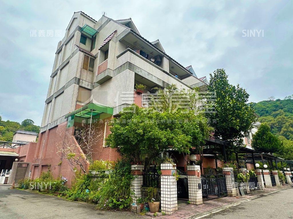 桐林國小旁前後臨路別墅房屋室內格局與周邊環境