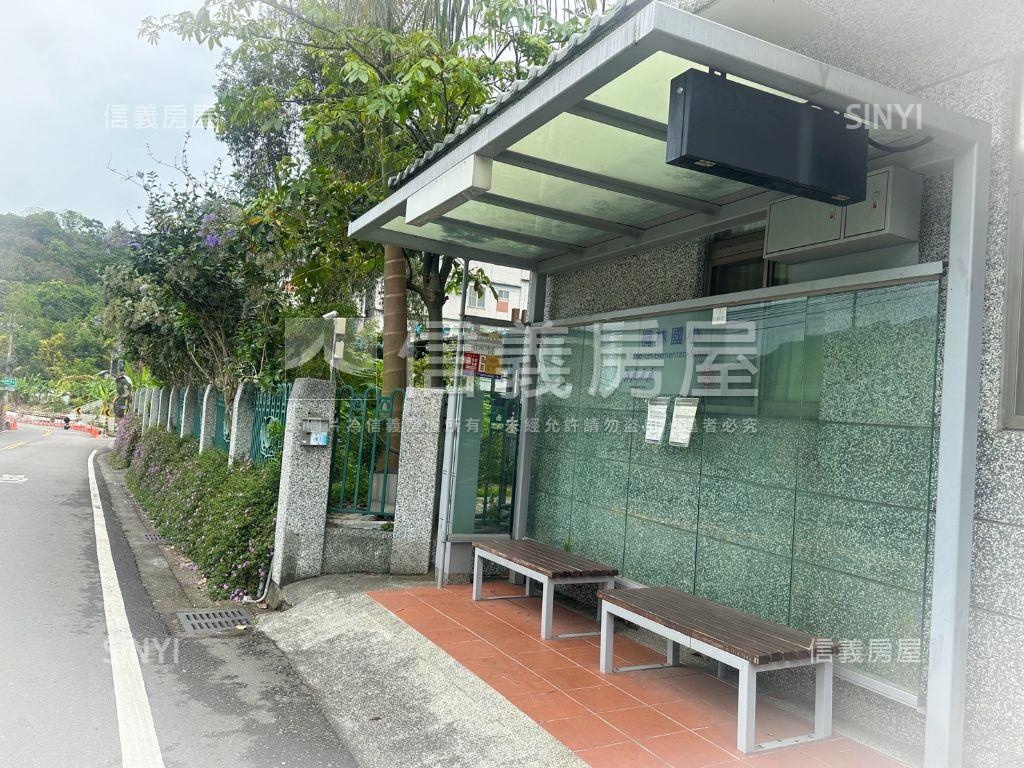 桐林國小旁前後臨路別墅房屋室內格局與周邊環境