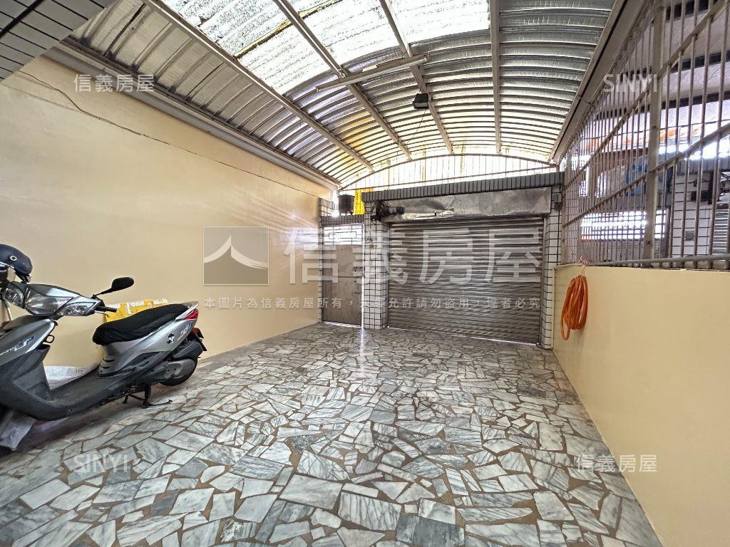 安南傳統起家厝經典車墅房屋室內格局與周邊環境