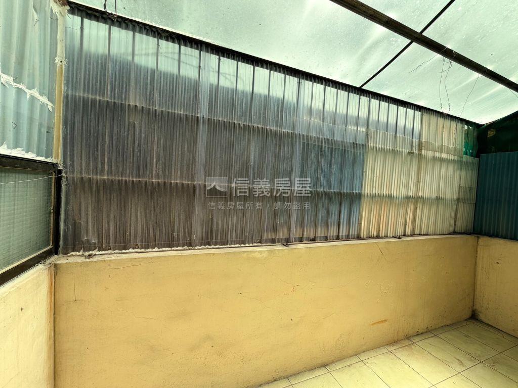 科工館陽明商圈有車庫透天房屋室內格局與周邊環境