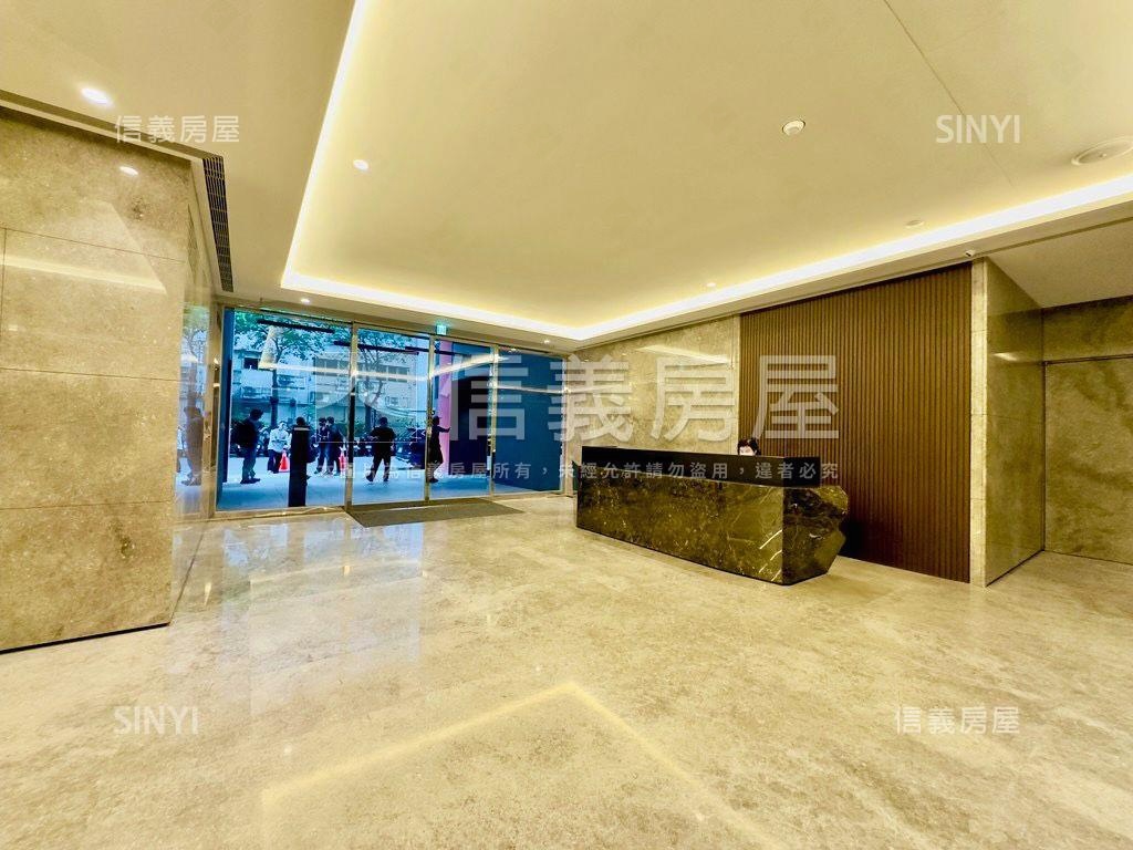 忠泰繪高樓後棟朝南景觀房屋室內格局與周邊環境