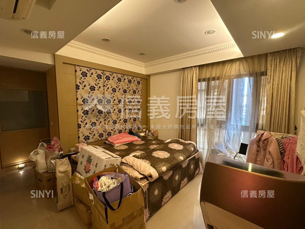 稀有築城經典舒適大空間房屋室內格局與周邊環境