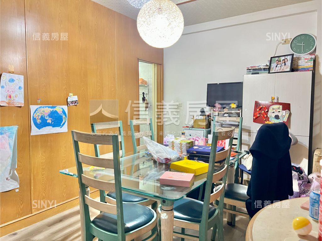 稀有！建平九街大車位別墅房屋室內格局與周邊環境