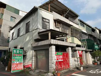 綠園道首排庭院宅