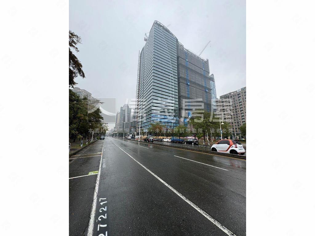 美術１号院Ａ３首排高樓層房屋室內格局與周邊環境