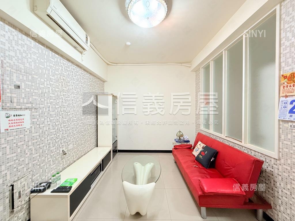 美術館低總價稀有兩房宅房屋室內格局與周邊環境