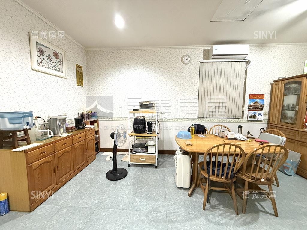 南崁機能佳大地坪透天房屋室內格局與周邊環境