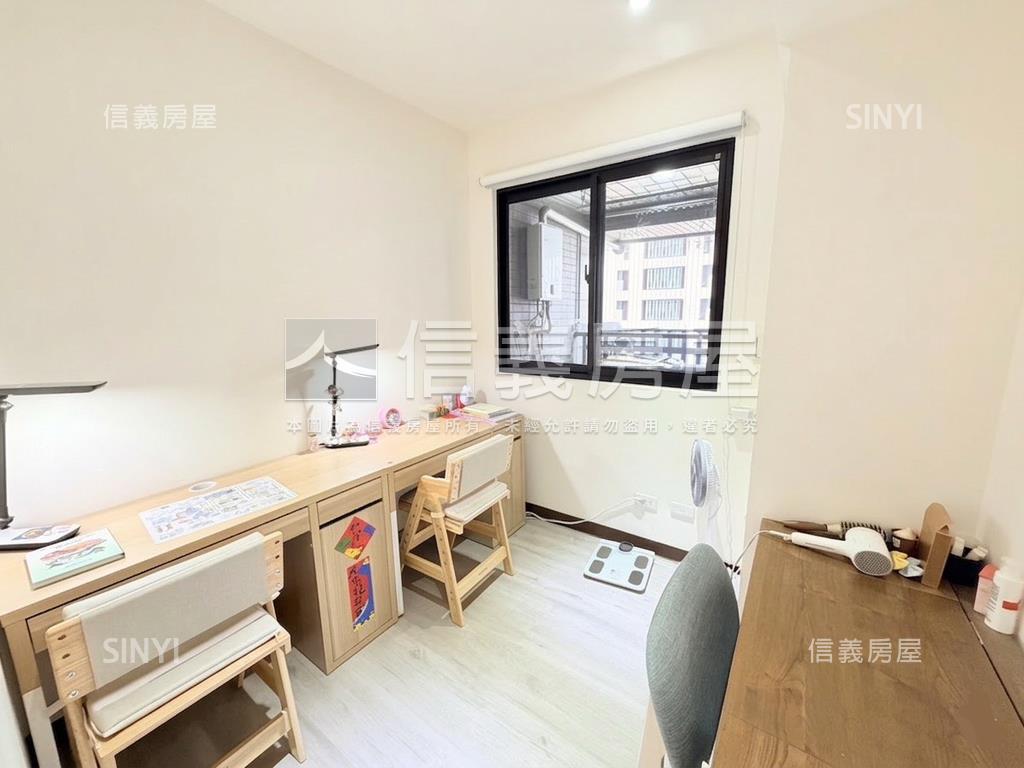 仰真。山河景致３房房屋室內格局與周邊環境