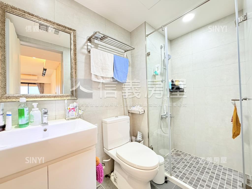 仰真。山河景致３房房屋室內格局與周邊環境