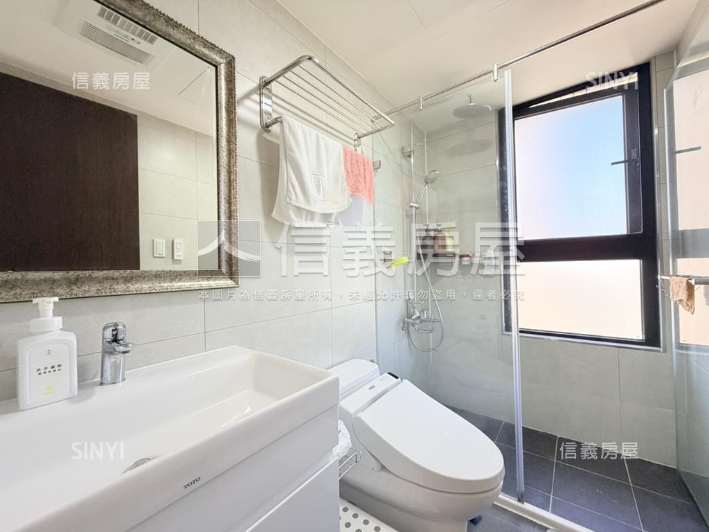 仰真。山河景致３房房屋室內格局與周邊環境