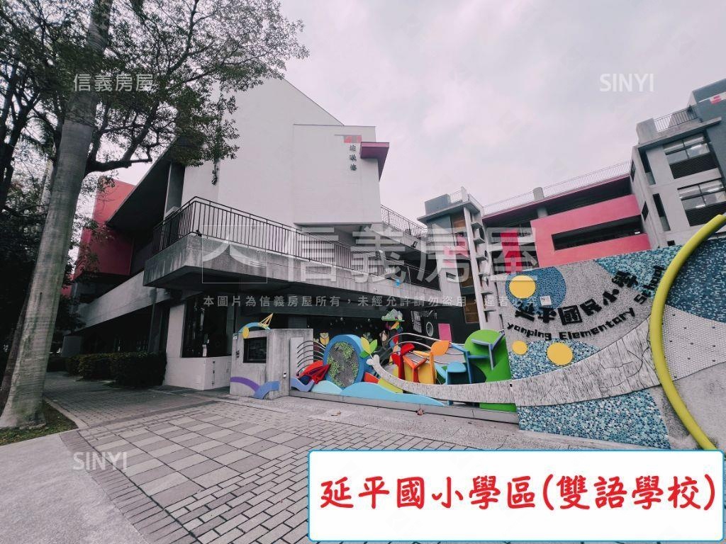 近捷運雙語學區電梯三房房屋室內格局與周邊環境