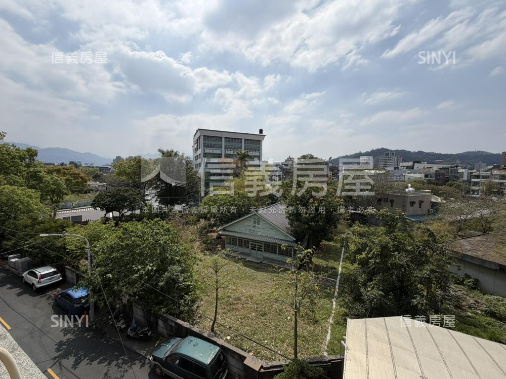 近竹東火車站雙面臨路透天房屋室內格局與周邊環境