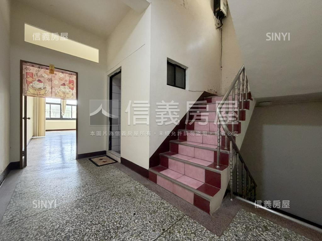 近竹東火車站雙面臨路透天房屋室內格局與周邊環境